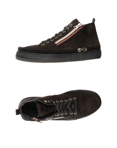 ZOOM ENRICO FANTINI - Trainers