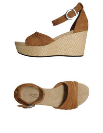 UGG AUSTRALIA - Sandals