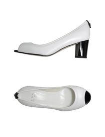 STUART WEITZMAN - Closed-toe slip-ons