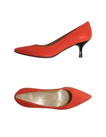 STUART WEITZMAN - Closed-toe slip-ons