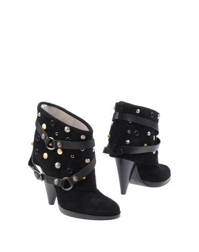 ZOOM VERSUS - Ankle boots
