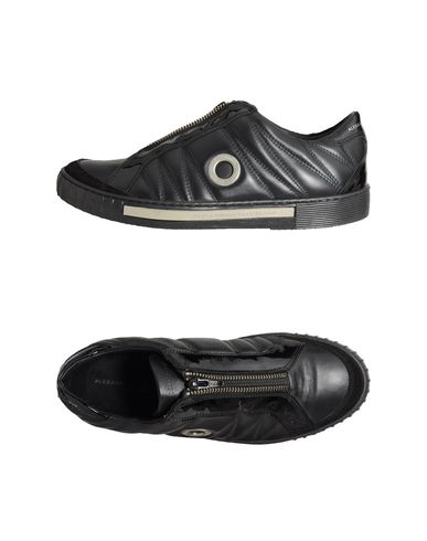 ZOOM ALESSANDRO DELL'ACQUA - Trainers