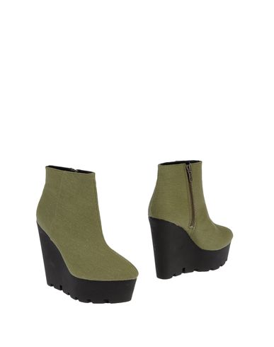 ZOOM CHEAP MONDAY - Ankle boots