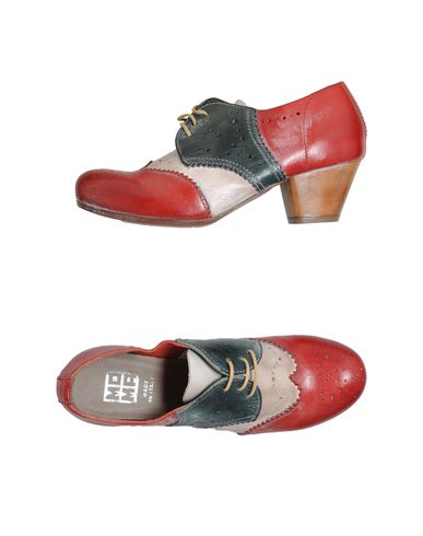 ZOOM MOMA - Laced shoes