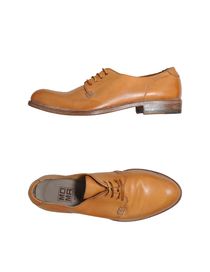 MOMA - Laced shoes