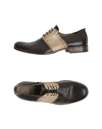 ZOOM MOMA - Laced shoes