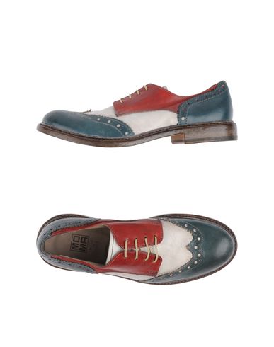ZOOM MOMA - Laced shoes