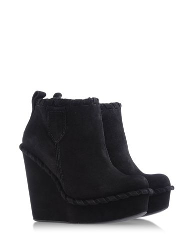 ZOOM PEDRO GARCÍA - Ankle boots