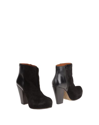 ZOOM 67 SIXTYSEVEN - Ankle boots