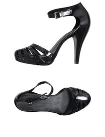 MELISSA - Closed-toe slip-ons