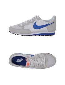 NIKE SPORTWEAR - Low-tops