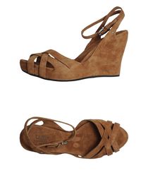 UGG AUSTRALIA - Sandals