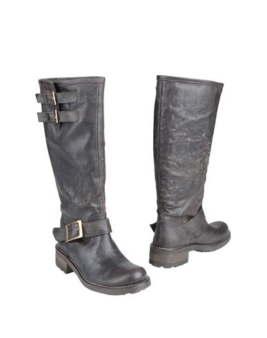 ZOOM LES PETITES PARISIENNES - Boots