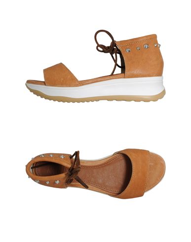 ZOOM RUCO LINE - Sandals