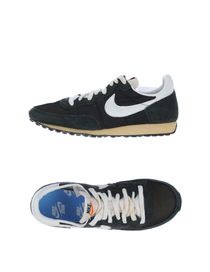 NIKE - Low-tops