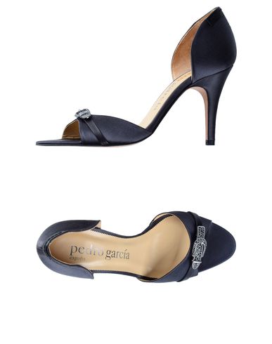 ZOOM PEDRO GARCÍA - High-heeled sandals