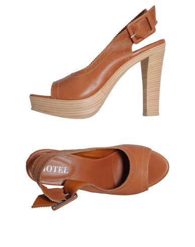 ZOOM HOTEL - Platform sandals