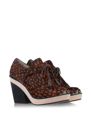 ZOOM B-STORE - Lace-up shoes