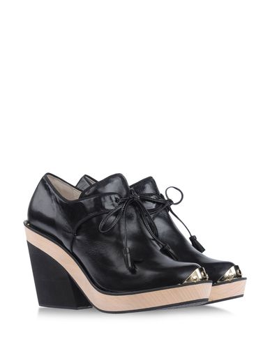 ZOOM B-STORE - Lace-up shoes