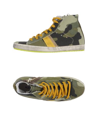 ZOOM DANIELE ALESSANDRINI - High-tops