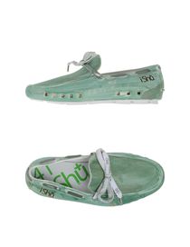 ISHU+ - Moccasins