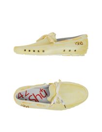ISHU+ - Moccasins
