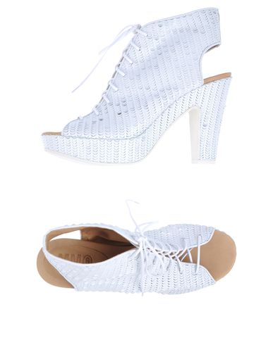 ZOOM MM6 by MAISON MARTIN MARGIELA - Laced shoes