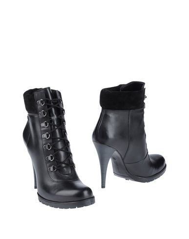 ZOOM MISS SIXTY - Ankle boots