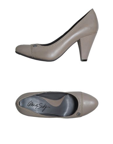 ZOOM MISS SIXTY - Closed-toe slip-ons