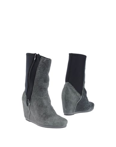 ZOOM COLLECTION PRIVĒE? - Boots