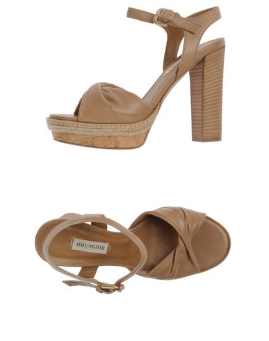 ZOOM DEI MILLE - Platform sandals