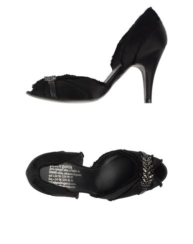 ZOOM PEDRO GARCÍA - Pumps with open toe
