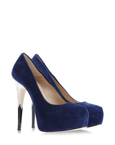 ZOOM CHIARA FERRAGNI - Platform pumps