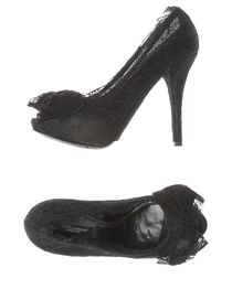 DOLCE & GABBANA - Closed-toe slip-ons