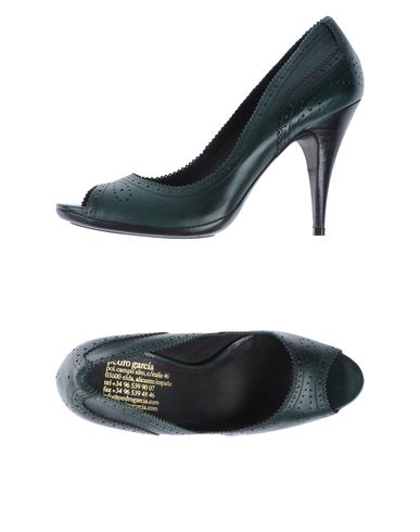 ZOOM PEDRO GARCÍA - Pumps with open toe