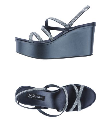 ZOOM PEDRO GARCÍA - Sandals