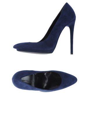 BALENCIAGA - Closed-toe slip-ons