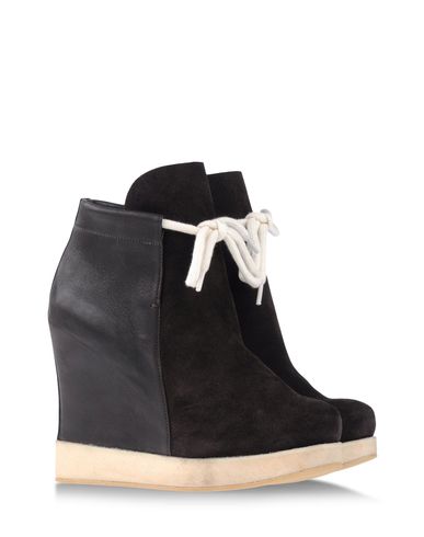 ZOOM B-STORE - Ankle boots