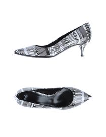 D&G - Closed-toe slip-ons