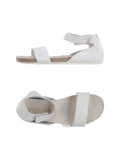 ZOOM PEDRO GARCÍA - Sandals