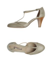 JANET & JANET - Closed-toe slip-ons