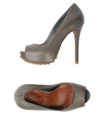 SCHUTZ - Closed-toe slip-ons