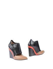 COSTUME NATIONAL - Ankle boots