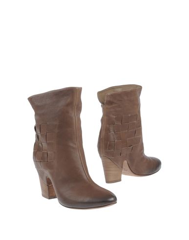 ZOOM VIC MATIE' - Ankle boots