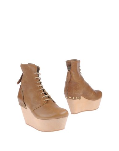 ZOOM VIC MATIE' - Ankle boots
