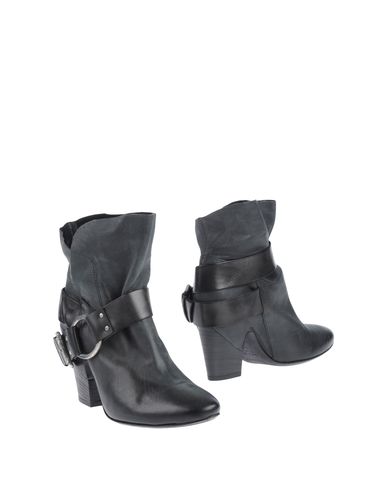 ZOOM VIC MATIE' - Ankle boots