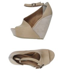 VIC MATIE' - Closed-toe slip-ons