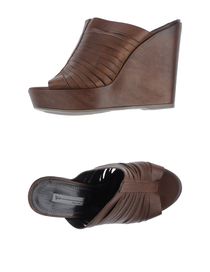 VIC - Open-toe mule