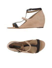 VIC MATIE' - Sandals