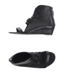 VIC MATIE' - Sandals